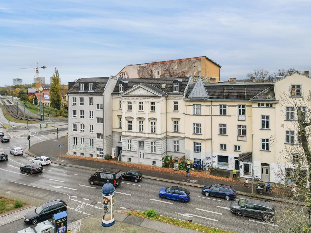 Geraeumiges Mit Stadtblick In Zentraler Lage Potsdams Apartment *