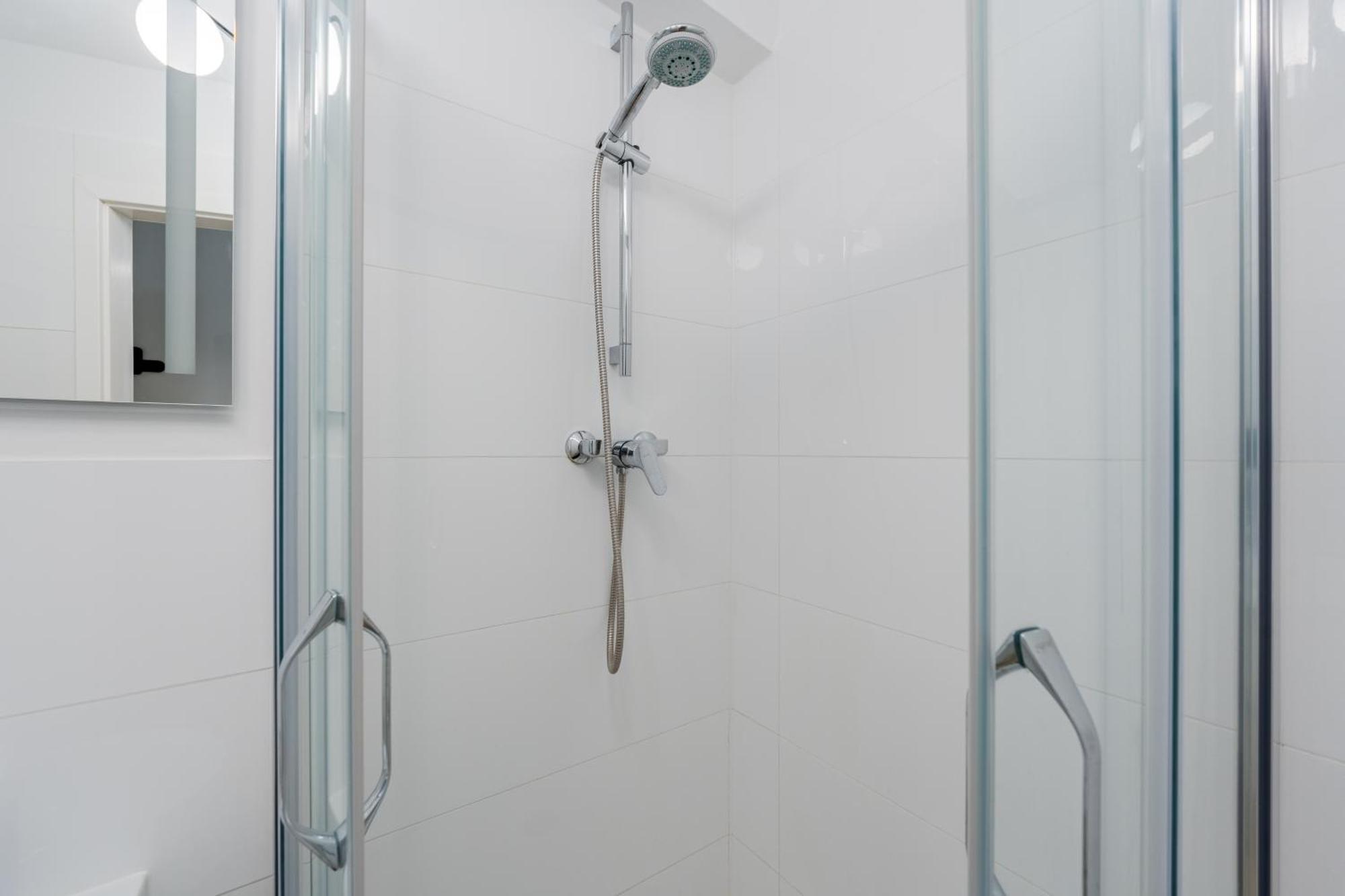 Geraeumiges Mit Stadtblick In Zentraler Lage Potsdams Apartment *